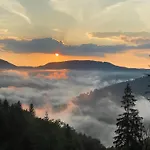Landeckhof Semesterbostad *